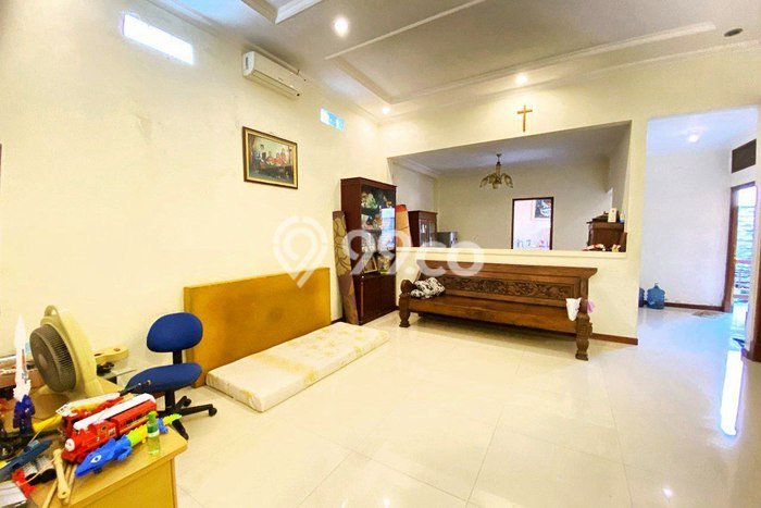 Rumah Kualitas Premium 3 Kamar Tidur Lokasi Prestisius di Kawasan Prospektif Banjarsari, Surakarta Rumah Kualitas Premium 3 Kamar Tidur Lokasi Prestisius di Kawasan Prospektif Banjarsari, Surakarta