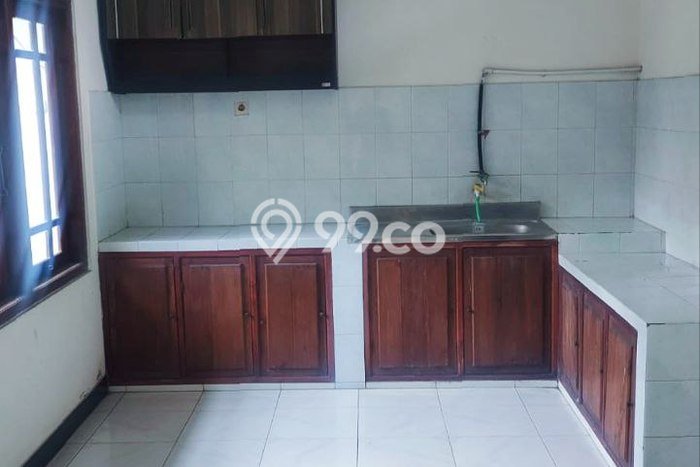 Rumah LT 475m2m² / LB 300m2m² Cluster Exclusive di Banjarsari, Surakarta Rumah LT 475m2m² / LB 300m2m² Cluster Exclusive di Banjarsari, Surakarta