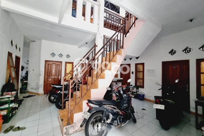 Rumah Kost Dijual Lokasi Kartasura, Sukoharjo, 17 Kamar Tidur, 4 Kamar Mandi, 300m2 Rumah Kost Dijual Lokasi Kartasura, Sukoharjo, 17 Kamar Tidur, 4 Kamar Mandi, 300m2