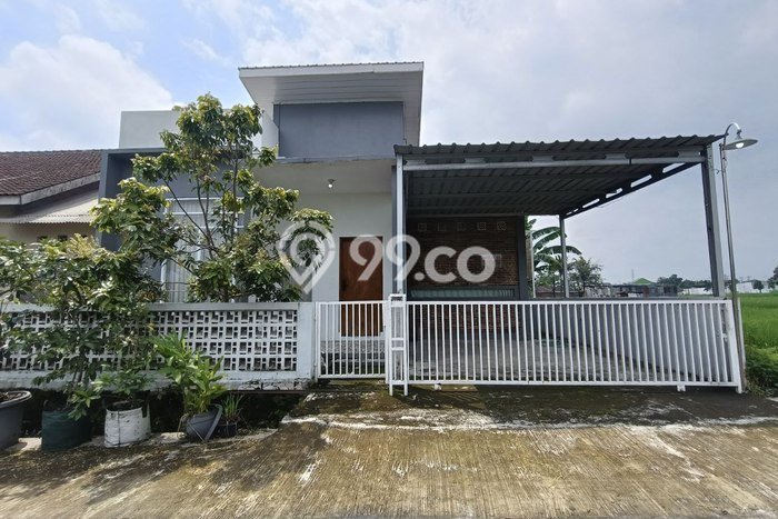 Rumah Strategis Modern Lb 85m2 di Teras, Boyolali Rumah Strategis Modern Lb 85m2 di Teras, Boyolali