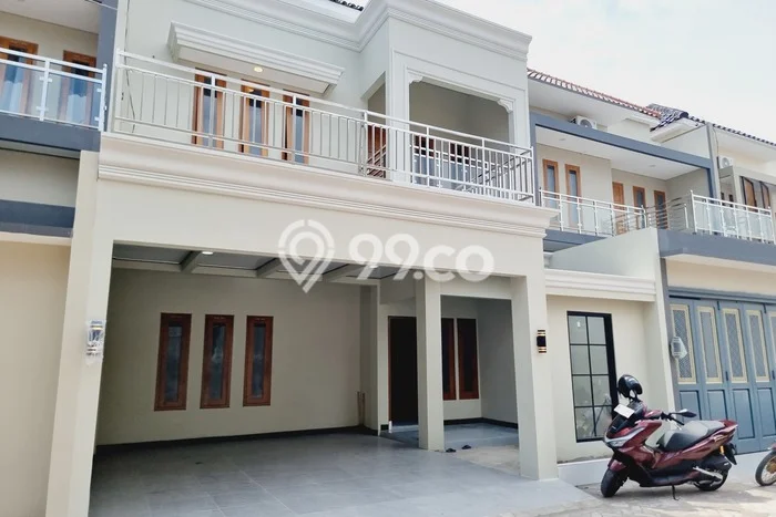Rumah 3 KT 3 KM LT 86m2m², LB 150m2m² di , Surakarta Rumah 3 KT 3 KM LT 86m2m², LB 150m2m² di , Surakarta