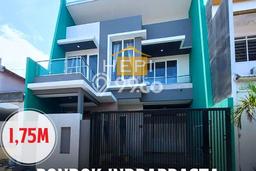 HOT PROPERTY! Rumah Premium di Plombokan, LT 140m² Bangunan 280m² HOT PROPERTY! Rumah Premium di Plombokan, LT 140m² Bangunan 280m²