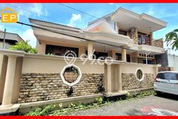 Rumah di Beruang Gayamsari Semarang
Timur Rumah di Beruang Gayamsari Semarang
Timur