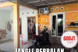 GOOD DEAL! Rumah Strategis area Jangli, LT 111m² LB 50m² GOOD DEAL! Rumah Strategis area Jangli, LT 111m² LB 50m²