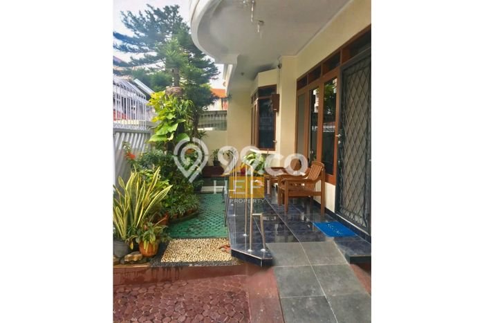 Rumah Elit Modern Tanpa Renovasi di pekunden Semarang Rumah Elit Modern Tanpa Renovasi di pekunden Semarang