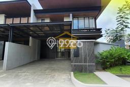 HUNIAN PILIHAN! Rumah di Candi Golf, LT 226m² Bangunan 257m² HUNIAN PILIHAN! Rumah di Candi Golf, LT 226m² Bangunan 257m²