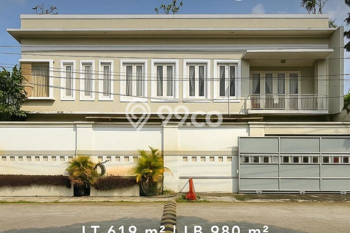 Rumah Luxury Modern Siap Huni di Kemang Jakarta Selatan Rumah Luxury Modern Siap Huni di Kemang Jakarta Selatan