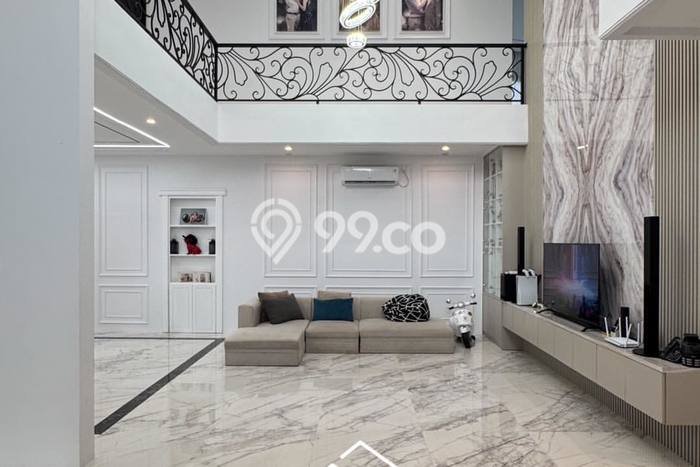 Rumah Eksklusif Siap Huni di Jakarta Selatan Fasilitas Premium Rumah Eksklusif Siap Huni di Jakarta Selatan Fasilitas Premium
