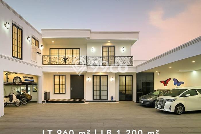 Rumah Eksklusif Siap Huni di Jakarta Selatan Fasilitas Premium Rumah Eksklusif Siap Huni di Jakarta Selatan Fasilitas Premium