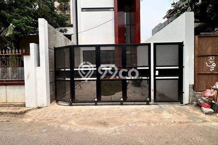 Dijual Rumah Modern 3 KT di Kampung Rambutan, Jakarta Timur Dijual Rumah Modern 3 KT di Kampung Rambutan, Jakarta Timur