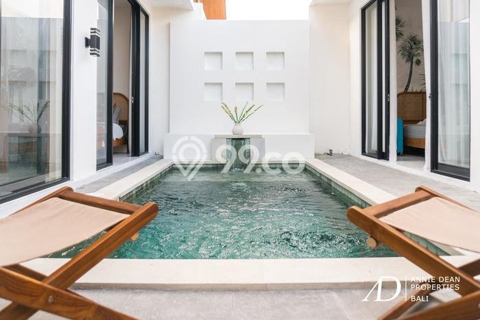 NEW LISTING! Rumah Premium di Kerobokan, Luas 70m2m² Bangunan 100m2m² NEW LISTING! Rumah Premium di Kerobokan, Luas 70m2m² Bangunan 100m2m²