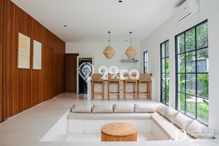 Vila Kawasan , Area 250m2m², Dekat ke Pusat Kota Vila Kawasan , Area 250m2m², Dekat ke Pusat Kota
