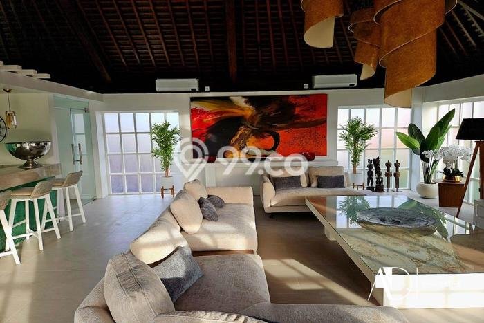 LOKASI STRATEGIS! Vila di , Area 880m2m², Akses ke fasilitas kota LOKASI STRATEGIS! Vila di , Area 880m2m², Akses ke fasilitas kota