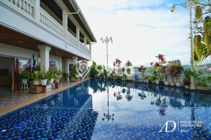 Dapatkan segera Vila di Kaba kaba, Luas 640m2m², Area tenang untuk keluarga Dapatkan segera Vila di Kaba kaba, Luas 640m2m², Area tenang untuk keluarga