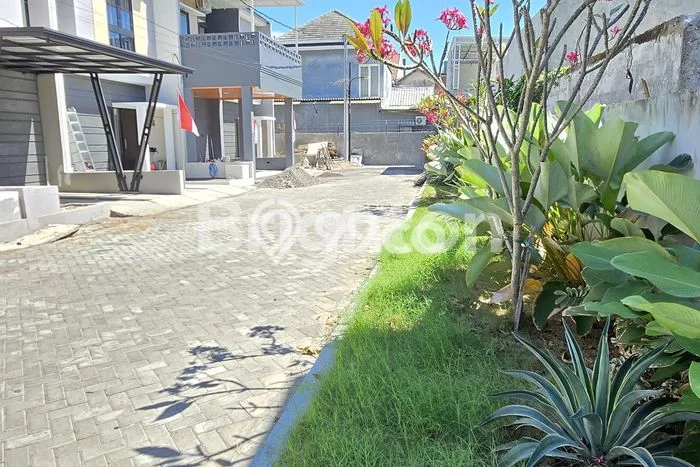 Dijual Cepat Rumah Bagus Siap Huni LB 48m2 di Rungkut, Surabaya Dijual Cepat Rumah Bagus Siap Huni LB 48m2 di Rungkut, Surabaya