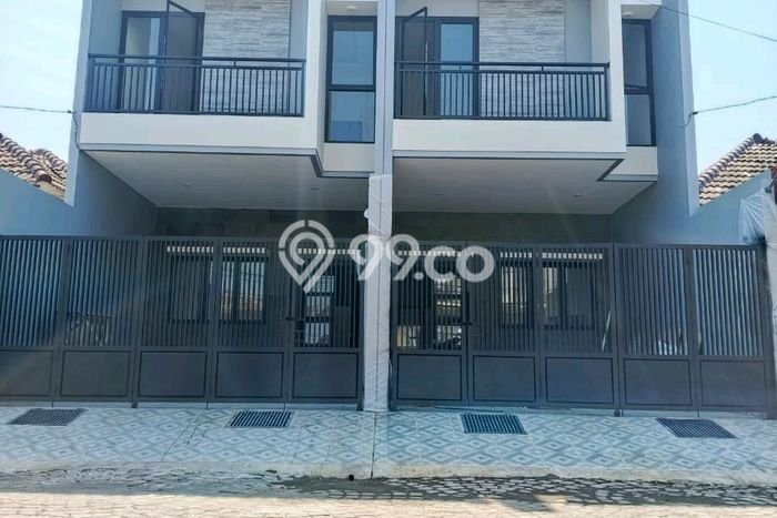 Rumah Luas Asri 3 KT Siap Huni di Wonorejo Surabaya Rumah Luas Asri 3 KT Siap Huni di Wonorejo Surabaya