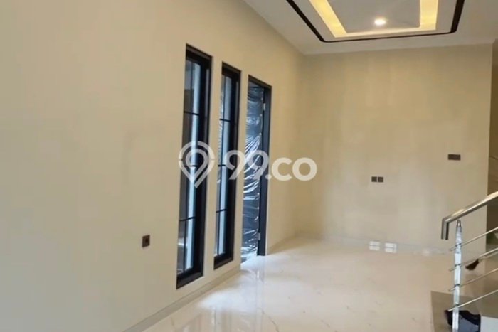 Dijual Rumah Eksklusif 3 KT di Manyar, Surabaya Dijual Rumah Eksklusif 3 KT di Manyar, Surabaya