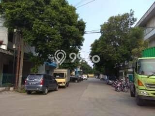 AREA KOMERSIAL! Gudang Kawasan Alam Sutera, Luas 550m², Posisi Strategis AREA KOMERSIAL! Gudang Kawasan Alam Sutera, Luas 550m², Posisi Strategis