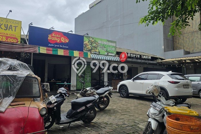 Unit Komersial Dijual di Jakarta Pusat LT 687m2 & LB 289m2 Unit Komersial Dijual di Jakarta Pusat LT 687m2 & LB 289m2