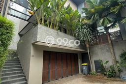 Rumah Mewah Akses Mudah di Jakarta Selatan Rumah Mewah Akses Mudah di Jakarta Selatan