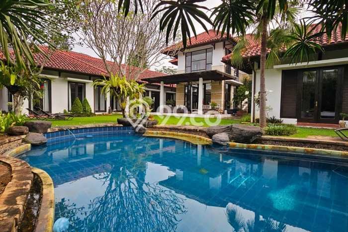 Siap Huni Rumah Mewah 7 Kamar di Kebayoran Lama Dekat ke Mana Saja Siap Huni Rumah Mewah 7 Kamar di Kebayoran Lama Dekat ke Mana Saja
