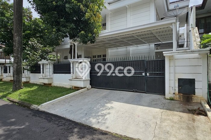 Rumah Mewah LB 600m2 Siap Pakai Desain Elegan di Pondok Indah, Jakarta Selatan Rumah Mewah LB 600m2 Siap Pakai Desain Elegan di Pondok Indah, Jakarta Selatan