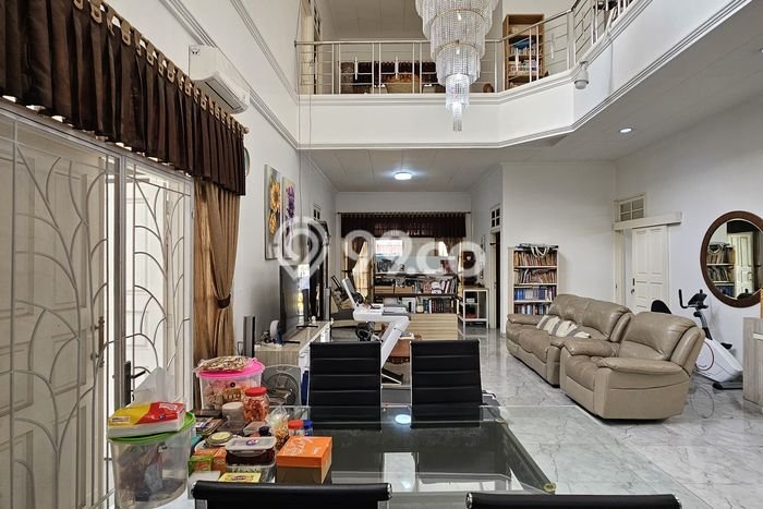Rumah Mewah LB 600m2 Siap Pakai Desain Elegan di Pondok Indah, Jakarta Selatan Rumah Mewah LB 600m2 Siap Pakai Desain Elegan di Pondok Indah, Jakarta Selatan