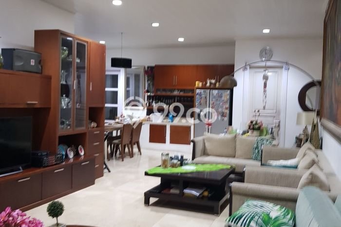 Dijual Rumah Mewah Elegan Dengan View Eksklusif di Pejaten, Jakarta Selatan Dijual Rumah Mewah Elegan Dengan View Eksklusif di Pejaten, Jakarta Selatan