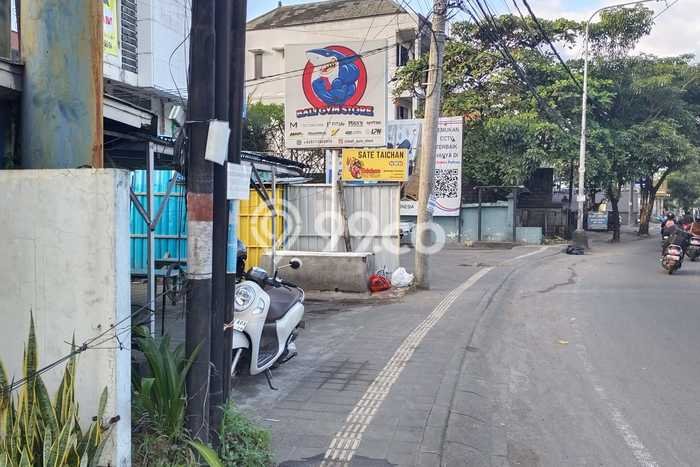 Lahan Strategis di Denpasar Barat Dijual dengan Luas 450m2 Lahan Strategis di Denpasar Barat Dijual dengan Luas 450m2