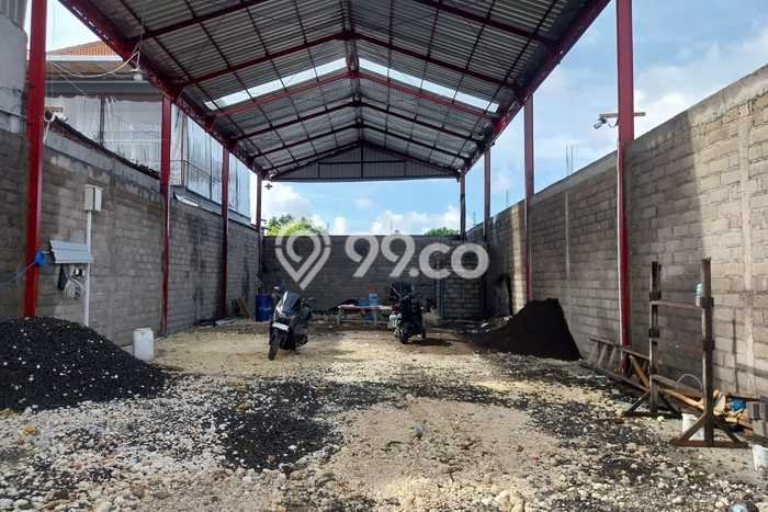 Unit Gudang Dijual di Denpasar Barat Denpasar Luas Bangunan 180m2 Unit Gudang Dijual di Denpasar Barat Denpasar Luas Bangunan 180m2