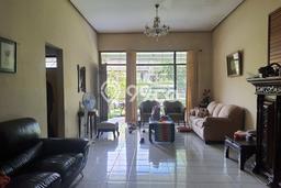 For Sale! Luxury House LT 400m2 Desain Modern di Geger Kalong For Sale! Luxury House LT 400m2 Desain Modern di Geger Kalong