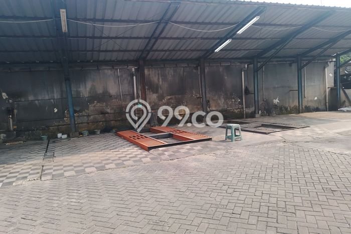 Komersial Bagus LT 720m2 LB 100m2 Dijual di Pesanggrahan Jakarta Selatan Komersial Bagus LT 720m2 LB 100m2 Dijual di Pesanggrahan Jakarta Selatan