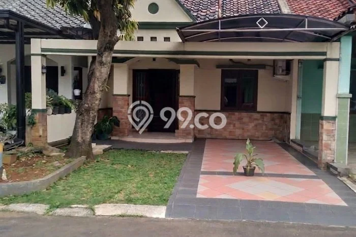Disewakan! Rumah 3 Kamar Tidur &
2 Kamar Mandi di Alam Sutera, Tangerang Disewakan! Rumah 3 Kamar Tidur &
2 Kamar Mandi di Alam Sutera, Tangerang