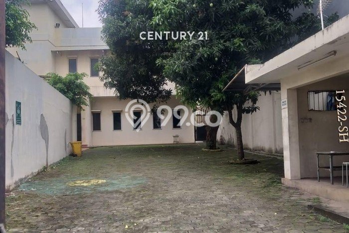 Rumah Luxury di Jakarta Selatan Lokasi Strategis Kondisi Baik Rumah Luxury di Jakarta Selatan Lokasi Strategis Kondisi Baik