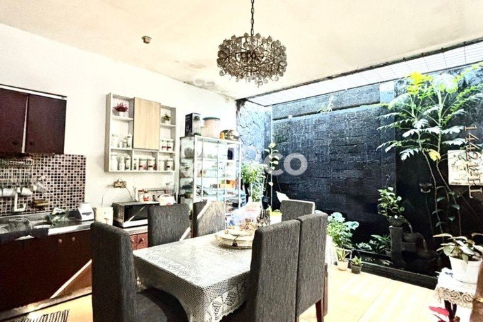 Rumah Modern 2 KT di Graha Raya Bintaro Tangerang Selatan Rumah Modern 2 KT di Graha Raya Bintaro Tangerang Selatan