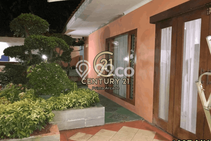 Rumah Mewah LB 400m2 Siap Pakai Desain Elegan di Sektor 9-Bintaro, Tangerang Selatan Rumah Mewah LB 400m2 Siap Pakai Desain Elegan di Sektor 9-Bintaro, Tangerang Selatan