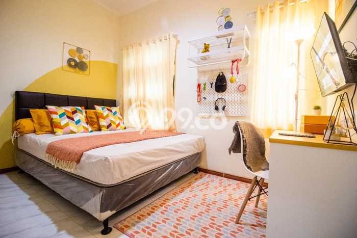 Komersial Bagus Dijual LB 425m2 Lokasi Strategis Jakarta Selatan Area Cocok untuk Bisnis Komersial Bagus Dijual LB 425m2 Lokasi Strategis Jakarta Selatan Area Cocok untuk Bisnis