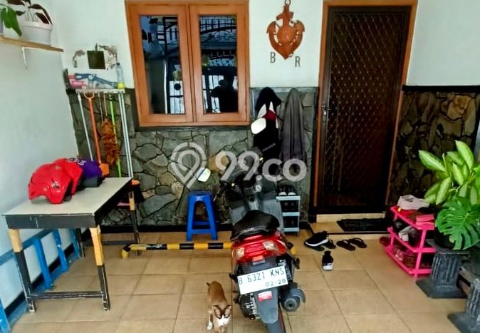 Rumah Modern 3 KT di Soekarno Hatta Malang Semi Furnished Rumah Modern 3 KT di Soekarno Hatta Malang Semi Furnished