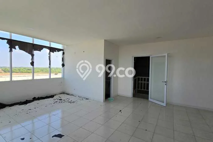 Pabrik Paling Dicari LB 250m2 Dijual di Manyar Pabrik Paling Dicari LB 250m2 Dijual di Manyar