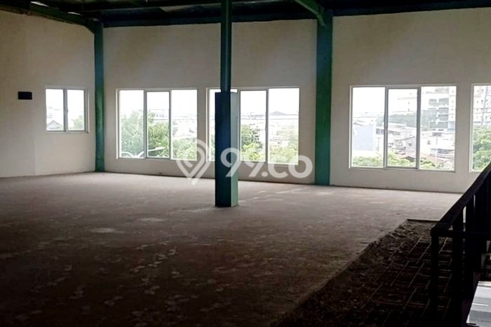 Ruko Bagus Dijual LB 1000m2 Lokasi Strategis Jakarta Barat Area Cocok untuk Berbisnis Ruko Bagus Dijual LB 1000m2 Lokasi Strategis Jakarta Barat Area Cocok untuk Berbisnis