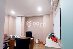Disewakan Ruko Strategis di Cengkareng, Luas 405m², Lokasi Berkembang Disewakan Ruko Strategis di Cengkareng, Luas 405m², Lokasi Berkembang