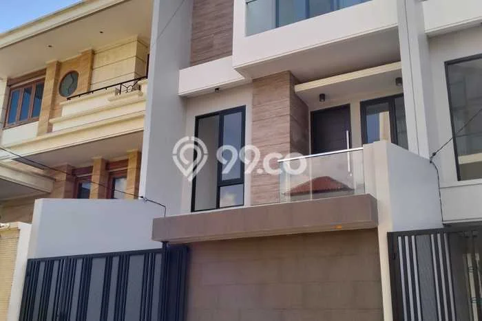 For Sale! Luxury House LT 114m2 Desain Elegan di Sunter For Sale! Luxury House LT 114m2 Desain Elegan di Sunter