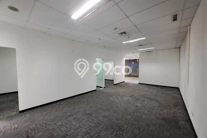 Kantor Disewa di Jakarta Barat dengan LB 139m2 Area Komersial Ramai Kantor Disewa di Jakarta Barat dengan LB 139m2 Area Komersial Ramai
