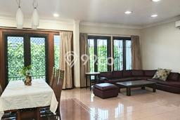 Rumah Sewa Jakarta Selatan LT 300m2 LB 250m2 Area Pondok Indah Rumah Sewa Jakarta Selatan LT 300m2 LB 250m2 Area Pondok Indah