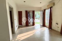 Rumah area Green Lake City, 3 KM, Akses Universitas, Luas 120m² LB 168m² Rumah area Green Lake City, 3 KM, Akses Universitas, Luas 120m² LB 168m²