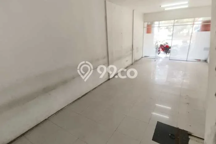AREA BISNIS! Ruko Kawasan Daan Mogot, Luas 270m², Jalan Utama AREA BISNIS! Ruko Kawasan Daan Mogot, Luas 270m², Jalan Utama