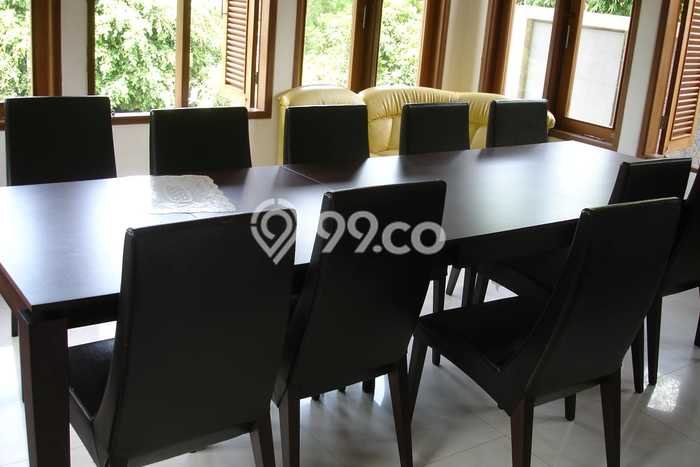 Ready to Use! Luxury House LT 300m2 Desain Elegan di Peguyangan Kangin Ready to Use! Luxury House LT 300m2 Desain Elegan di Peguyangan Kangin