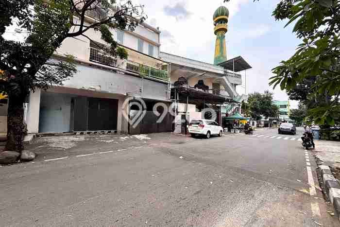 Hot Offer Hunian Mewah Ideal dan Luas di Tebet, Jakarta Selatan Hot Offer Hunian Mewah Ideal dan Luas di Tebet, Jakarta Selatan