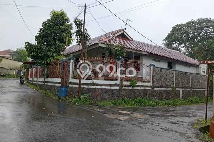 Jual Rumah Eksklusif 4 KT di Cikaret, Bogor Jual Rumah Eksklusif 4 KT di Cikaret, Bogor