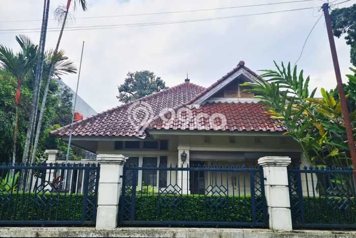 Rumah Luxury Modern Tanpa Renovasi di Pabaton Bogor Rumah Luxury Modern Tanpa Renovasi di Pabaton Bogor